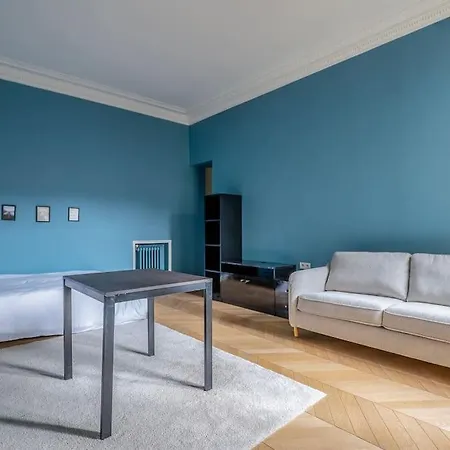 Goodguest- Luxe Trocadero Tour Eiffel 4pax Apartment Paris