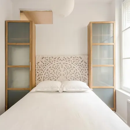 Apartamento Du Lion/ac Historic Flat, Marais, 4-5 Guests París