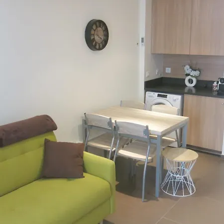 Mini Loft Daval דירה