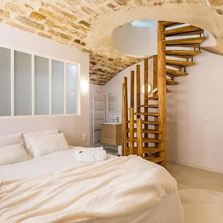 60 M2 Xx Center Of Xx 2 Bedrooms & 2 Bathrooms Apartment Paris