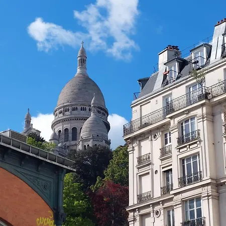 Perfect Down The Sacre Coeur * Parigi