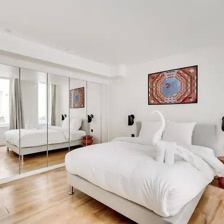 Branche Luxueux Et Moderne - Reaumur-sebastopol Paris