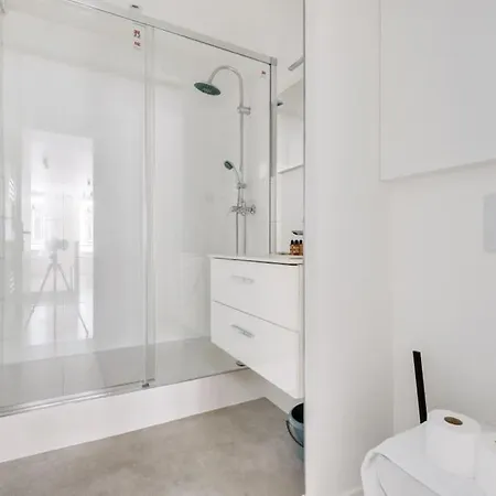 Branche Luxueux Et Moderne - Reaumur-sebastopol * Paris