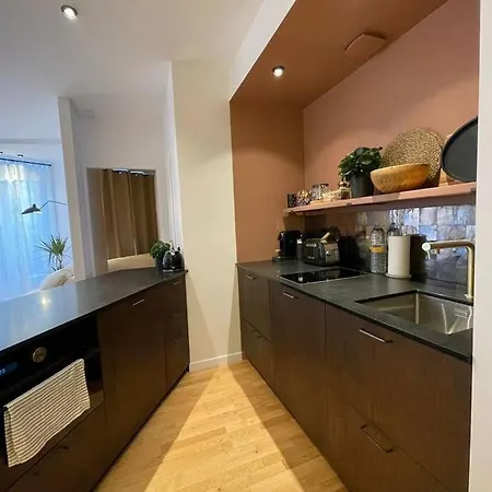 Marais - Bright One-bedroom Decorated With Taste Apartment Paris