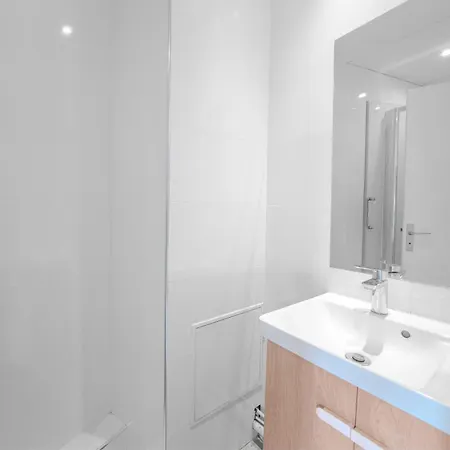 Crimée 3* Paris