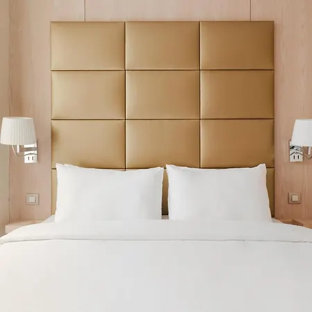 Hotel Sonder L'edmond Parc Monceau 4*