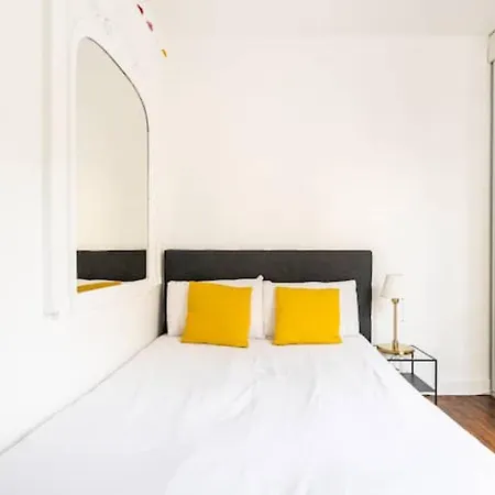 Cocoon In The Heart Of Batignolles | By Airnest Apartment *