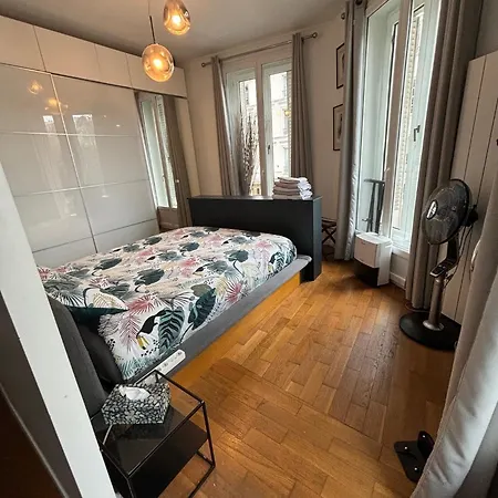 Modern Cozy Flat In The Marais Parking Apartment