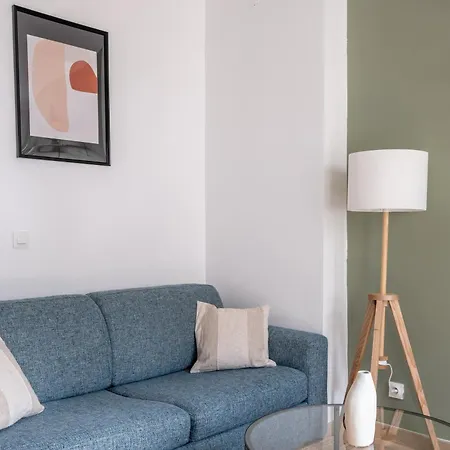 Appartamento Luxueux A Moquet