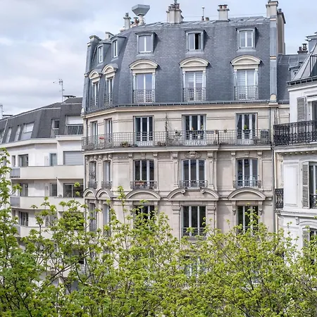 Luxueux A Moquet * Parigi
