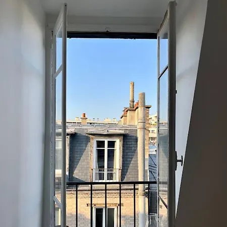 Charmante Petite Vue Sur Les Toits De Avec Ascenseur - Quartier Anime Et Proche Des Jeux Olympiques