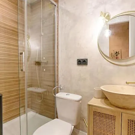 Charonne/voltaire : Cosy 4p Apartment *