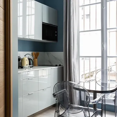 Eclectic Montmartre Apartment Paris