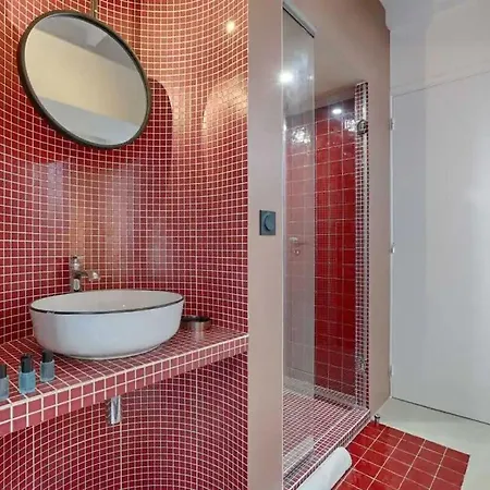 Apartment Les Halles - Luxurious & Colorful 4bd For 16 Guest