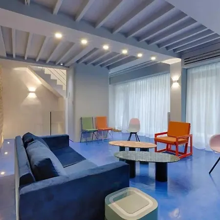 Les Halles - Luxurious & Colorful 4bd For 16 Guest Apartment *
