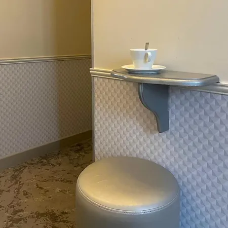 Monceau Wagram 4* Paris