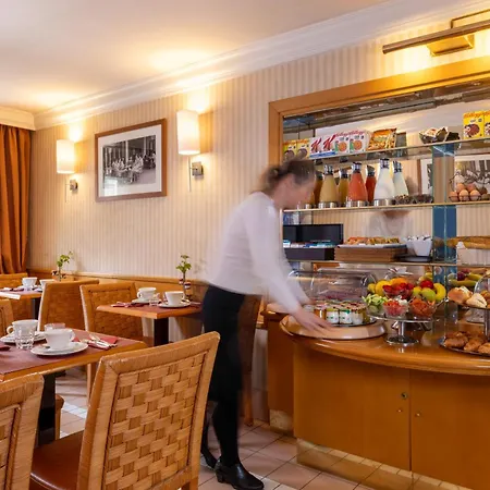 Royal Saint Michel 4* Paris