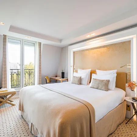 Madison Hotel 4*
