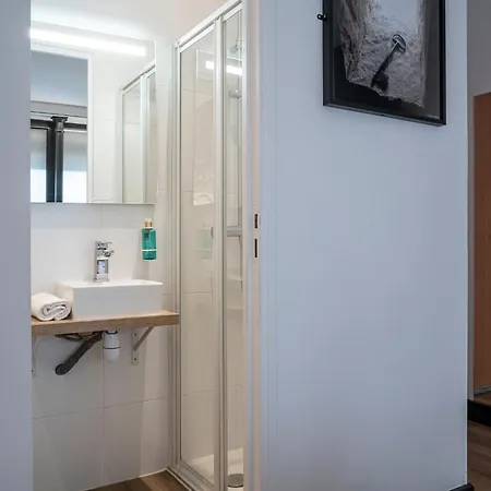 26 Faubourg - Ex-hotel De Reims 3* Parigi