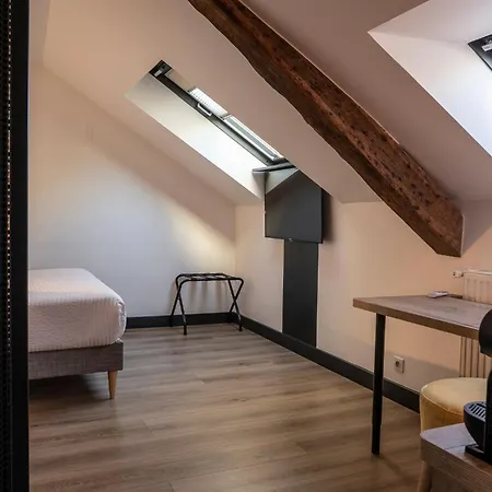 Hotel De Reims 3*