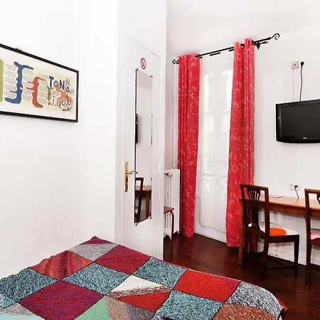 Hotel Zazie 2*