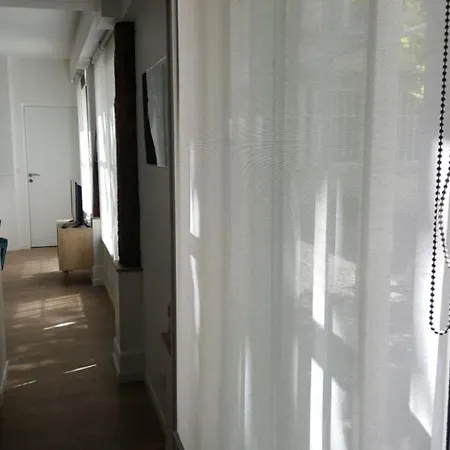 Transparent Marais Apartment