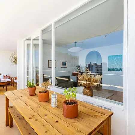 Guestready - Charming Getaway With A View パリ