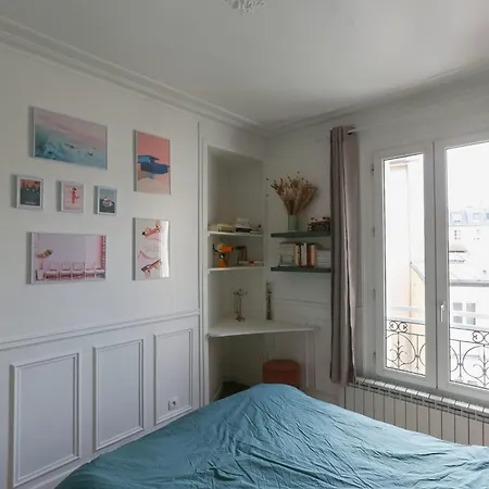 Bright And Charming In The 12th Paris