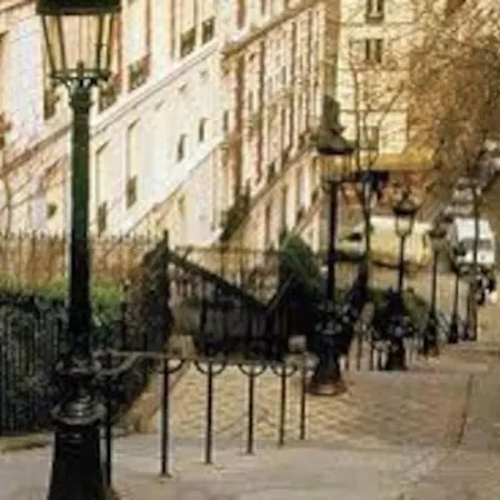 2 Pieces Parisien A 10 Min De Montmartre