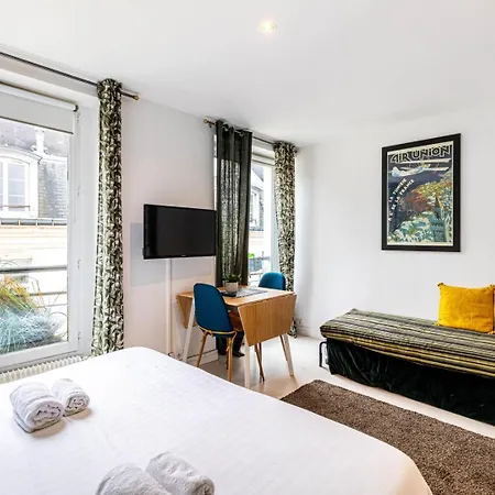 Guestready - Bel Apt. Au Coeur De * Paris