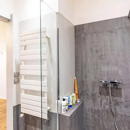 Guestready - Modern Delight Near Attractions Apartment