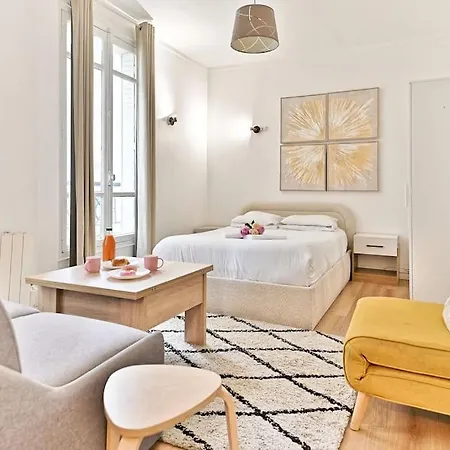 Paisible Parc Des Buttes-chaumont Appartement