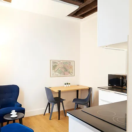 Le Parisien - Long Sejour Paris