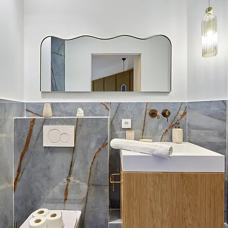 Exceptional 3 Bedrooms Heart Of By Prestige *