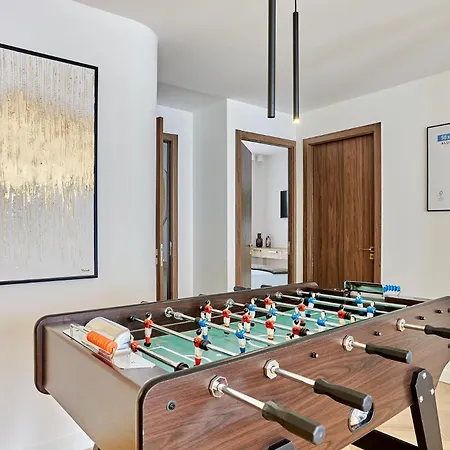 Apartment Exceptional 3 Bedrooms Heart Of By Prestige Paris