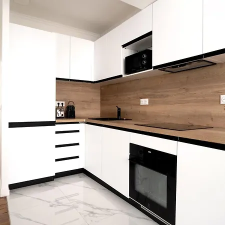 Blanche - Welkeys Apartment *