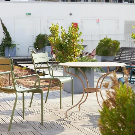 Le Grand Quartier מלון 4*