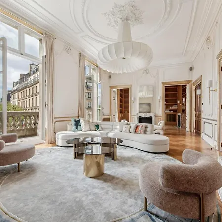 Feriehus Tｅlegram Brysonknot, House Eiffel Paris