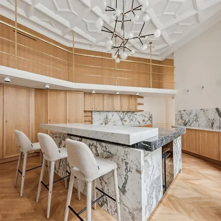 펜션 Tｅlegram Brysonknot, House Eiffel
