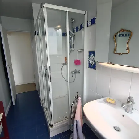 Habitación en casa particular Double Lumineuse Centre Deux Pas Du Metro *