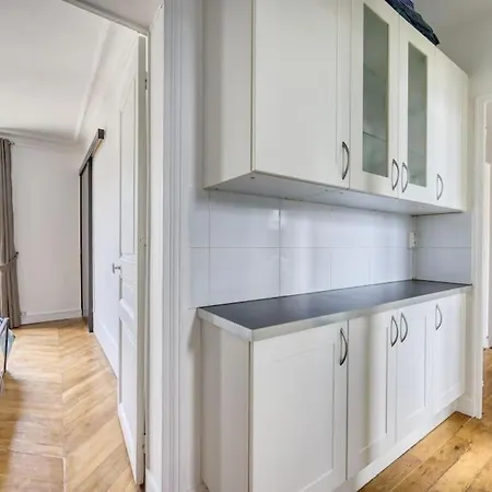 Duplex Avec Un Balcon, 16 Apartamento