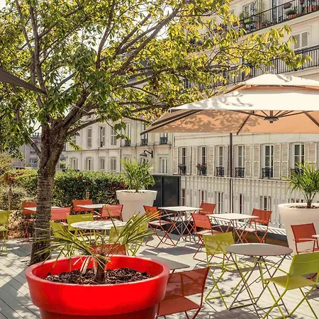 Mercure Montmartre Sacre Coeur Hotel 4*