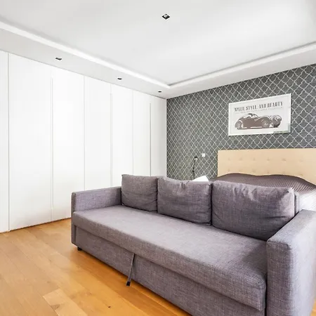 Apartment Blue Nights Sebastopol 110 *