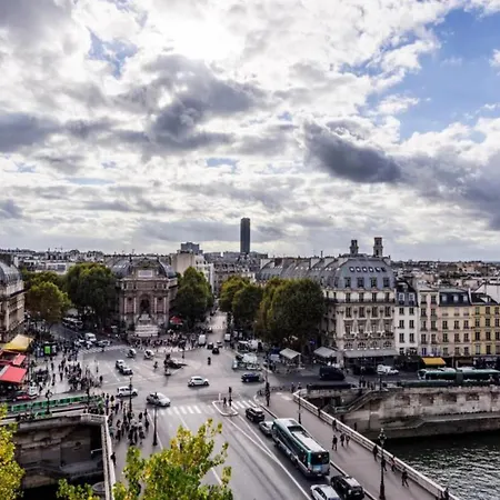 Guestready - Luxury On The Ile De La Cite Apartment Paris