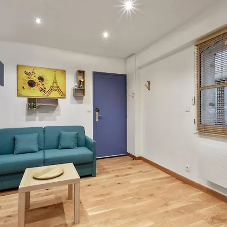 Guestready-charming 15 Mins To Grand Palais Apartment *