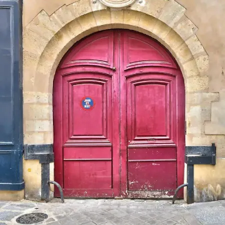 Geranimus St Paul Coeur De Apartment Paris