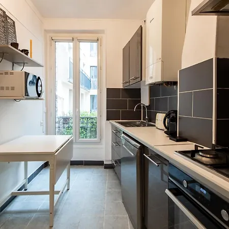 Apartment Stylish 2-bedroom Near The Famous Moulin Rouge Paris