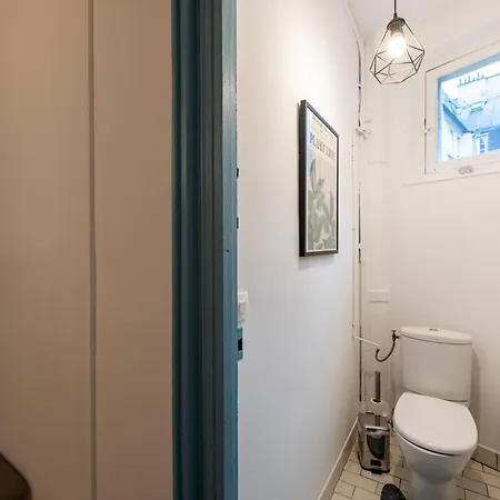 Stylish 2-bedroom Near The Famous Moulin Rouge Apartment *