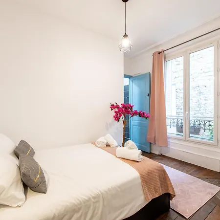Stylish 2-bedroom Near The Famous Moulin Rouge Paris