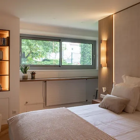The Place To Be - 3 Bedrooms With Airco 公寓 *